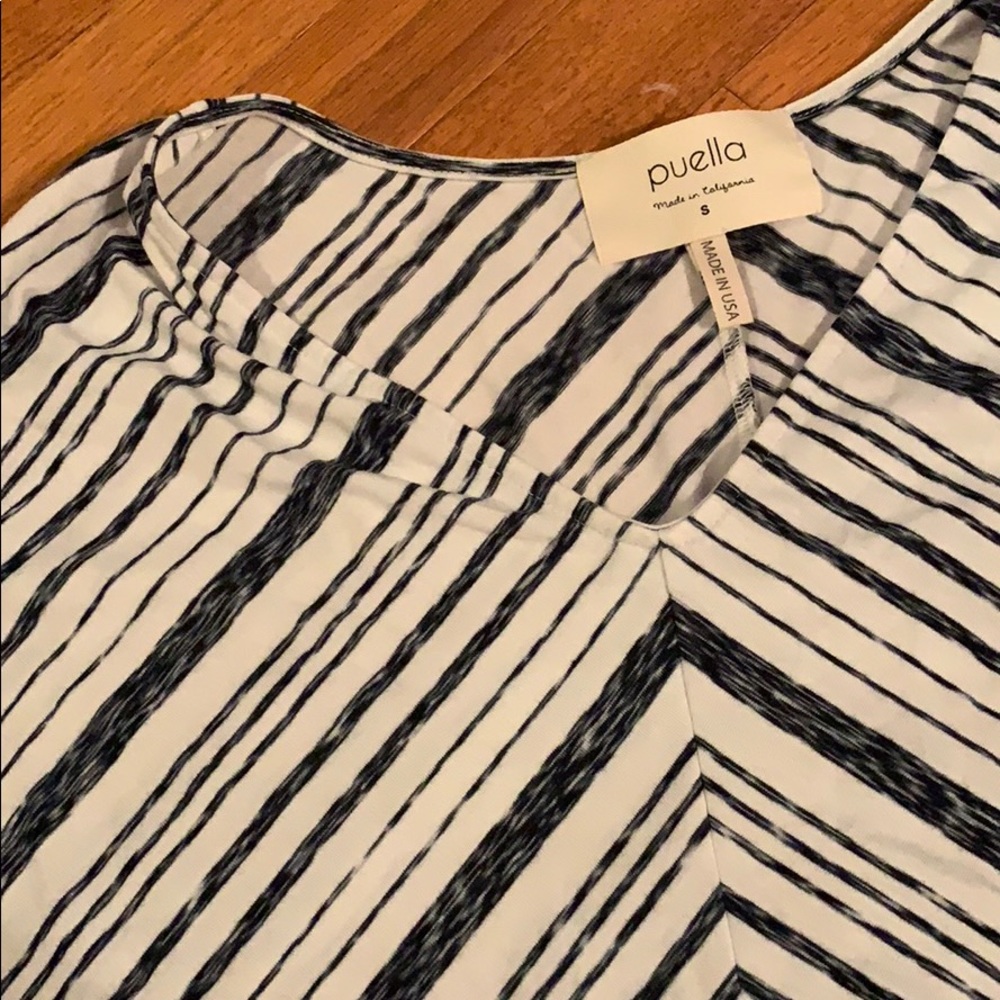 Blue and white slouchy tee